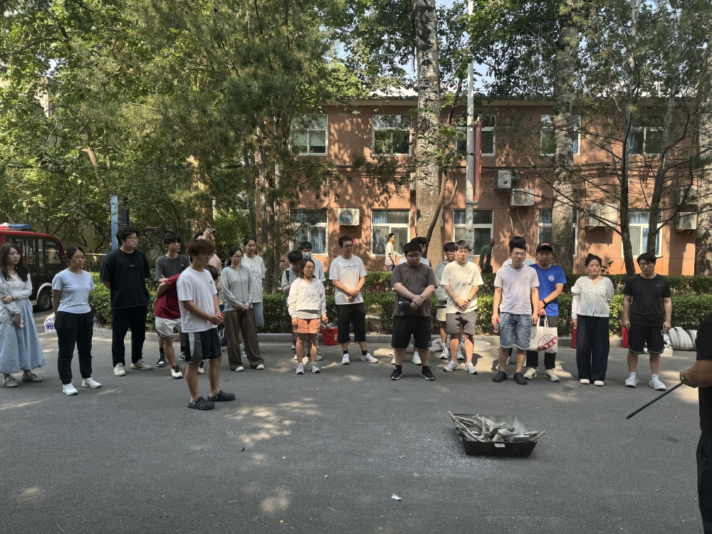 图1_副本.jpg
